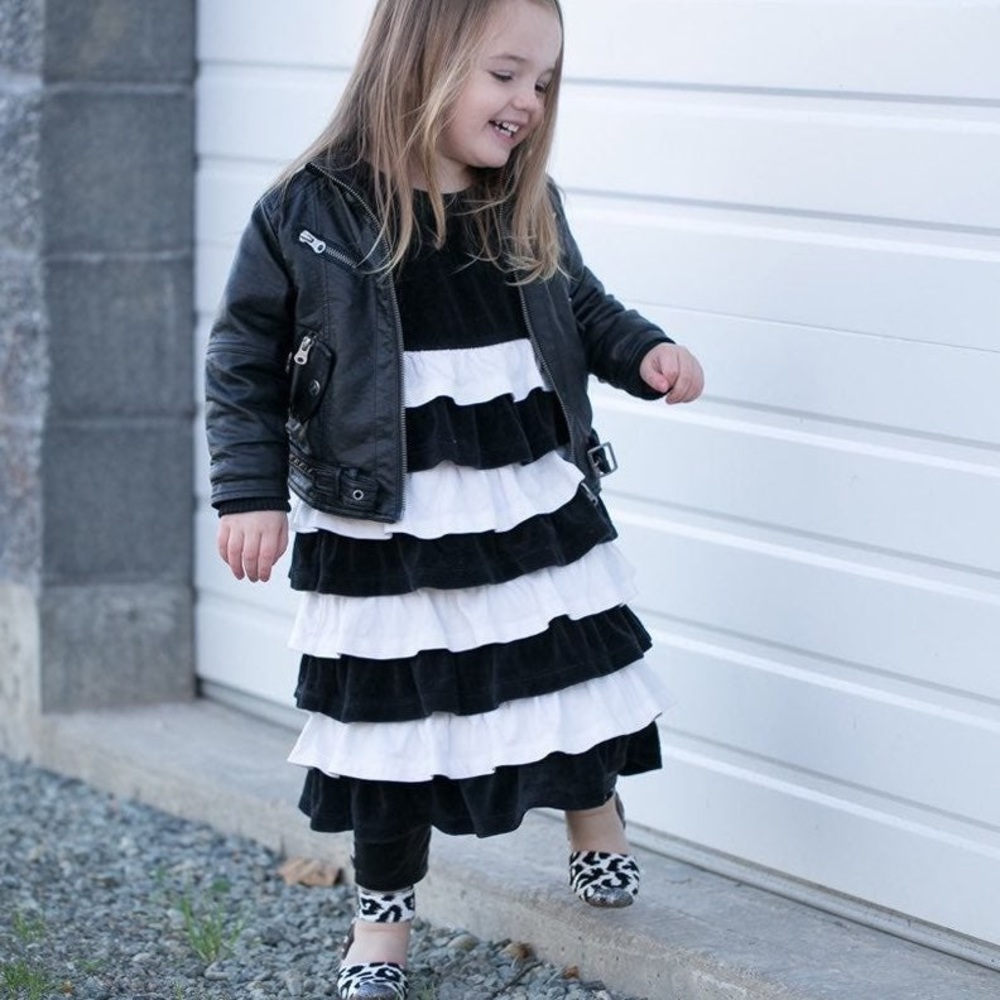Hanna Andersson Velour Ruffled Long Sleeve Dress